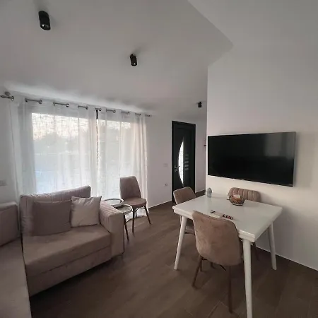 G And K Villa